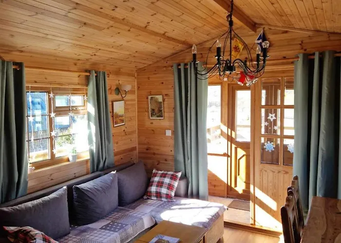 Unique Caravan With Outdoor Space Lodge