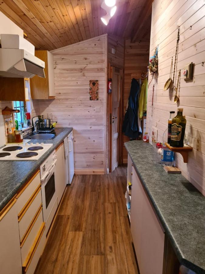 Unique Caravan With Outdoor Space